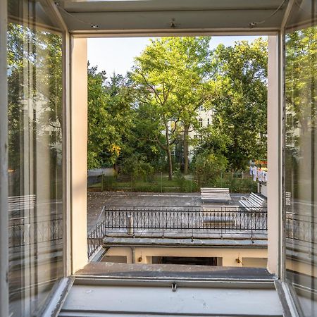 Jiriho Z Podebrad Apartments Prague Luaran gambar
