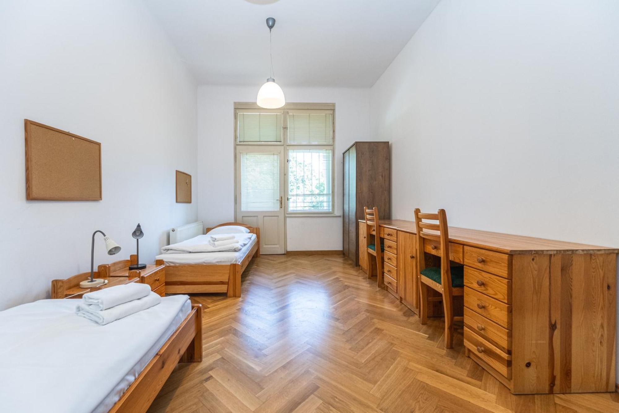 Jiriho Z Podebrad Apartments Prague Luaran gambar