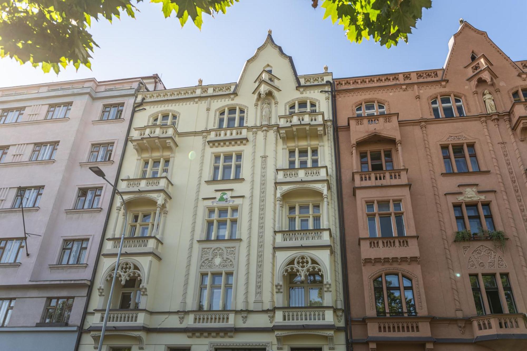 Jiriho Z Podebrad Apartments Prague Luaran gambar